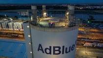 The prill tower in Ludwigshafen supplies urea for the production of AdBlue® by BASF
Photo: BASF The prill tower in Ludwigshafen supplies urea for the production of AdBlue® by BASF
Photo: BASF