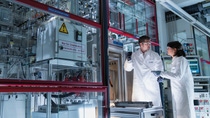 Climate protection is a central component of the BASF strategy. For many years, the company has been continuously reducing its CO2 emissions. For further significant reduction innovative processes, such as the synthesis gas direct conversion for the synthesis of olefins, our research is developing. Olefins are intermediate substances, for the production of cleaning materials, aroma chemicals or superabsorbents. New process technologies and catalysts can reduce the carbon footprint of olefin production by up to 50 percent.Lab Team Leader Sabine Schuster and chemical laboratory technician Oliver Secosan are changing the catalysts in the new synthesis gas direct conversion plant. Climate protection is a central component of the BASF strategy. For many years, the company has been continuously reducing its CO2 emissions. For further significant reduction innovative processes, such as the synthesis gas direct conversion for the synthesis of olefins, our research is developing. Olefins are intermediate substances, for the production of cleaning materials, aroma chemicals or superabsorbents. New process technologies and catalysts can reduce the carbon footprint of olefin production by up to 50 percent.Lab Team Leader Sabine Schuster and chemical laboratory technician Oliver Secosan are changing the catalysts in the new synthesis gas direct conversion plant.