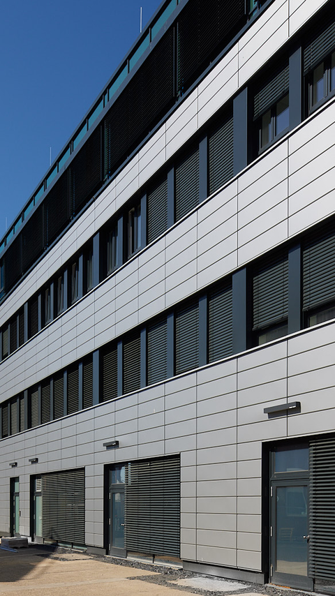 Labor für Fahrzeugserienlacke am Standort Münster Labor für Fahrzeugserienlacke am Standort Münster