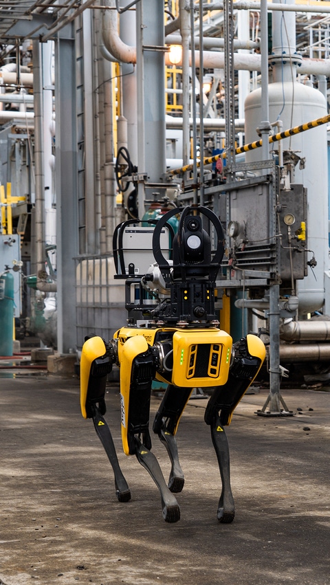 At BASF’s Verbund site in Geismar, Louisiana, this dog-like robot can capture digital and thermal images, video and sound. It can be programmed to walk specific routes at specific times or can be manually driven to inspection points. At BASF’s Verbund site in Geismar, Louisiana, this dog-like robot can capture digital and thermal images, video and sound. It can be programmed to walk specific routes at specific times or can be manually driven to inspection points.