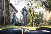 Recycled pants based on old tires: The new product line of the outdoor apparel company VAUDE which is already available in stores, does not only stand out due to its timeless design, robust material and simple reparability – the pants are also sustainable, as chemically recycled scrap tires are used as a raw material. ©VAUDE/Attenberger Recycled pants based on old tires: The new product line of the outdoor apparel company VAUDE which is already available in stores, does not only stand out due to its timeless design, robust material and simple reparability – the pants are also sustainable, as chemically recycled scrap tires are used as a raw material. ©VAUDE/Attenberger