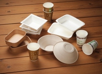 New ecovio® grade for extrusion coating on paper and board: It is suitable for home and industrial composting of cold and hot food packaging, e.g. pots for dairy products, wrappings for sandwiches and cereal bars, trays for sweets and snacks as well as to-go cups for hot/cold drinks. New ecovio® grade for extrusion coating on paper and board: It is suitable for home and industrial composting of cold and hot food packaging, e.g. pots for dairy products, wrappings for sandwiches and cereal bars, trays for sweets and snacks as well as to-go cups for hot/cold drinks.