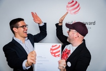 The Red Dot for the automotive color ZENOMENON has been presented to Ryan Pearson; Co-Founder and CEO Cypris Materials (left) and Mark Gutjahr; Global Head of Automotive Color Design for BASF (right) during the festive Designers’ Night at the Red Dot Design Museum. The Red Dot for the automotive color ZENOMENON has been presented to Ryan Pearson; Co-Founder and CEO Cypris Materials (left) and Mark Gutjahr; Global Head of Automotive Color Design for BASF (right) during the festive Designers’ Night at the Red Dot Design Museum.